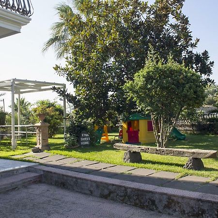 Etna Sweet Home Санта Венерина Екстериор снимка