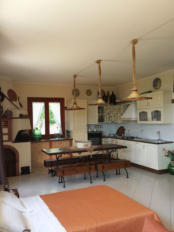 Etna Sweet Home Санта Венерина Екстериор снимка
